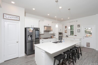 8252 Two Winds, San Antonio, TX 78255 - photo 4