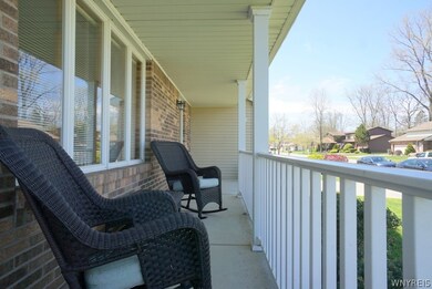 931 Castlebar Dr, North Tonawanda, NY 14120 - photo 5