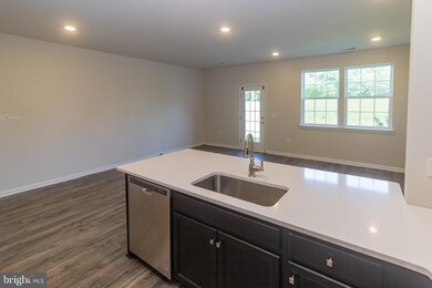 28 Peregrine Way, Burlington, NJ 08016 - photo 4