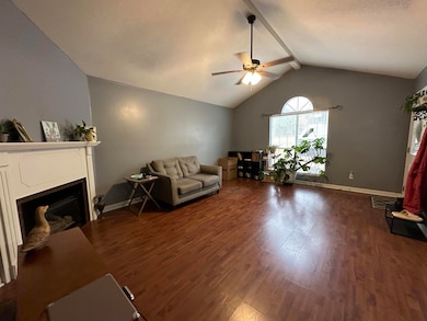 22 Cr 4070, Marietta, MS 38829 - photo 3