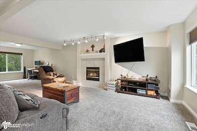 20104 Highland Ridge Dr, Eagle River, AK 99577 - photo 5