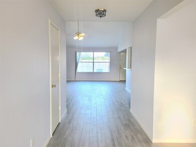 11015 Cayman Mist Dr, Houston, TX 77075 - photo 7