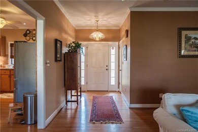 331 Macon Dr, Statesville, NC 28625 - photo 4