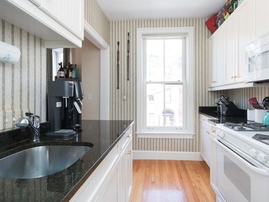 26 Upton St unit 2, Boston, MA 02118 - photo 5