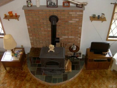 72 Hemlock Dr, Jim Thorpe, PA 18229 - photo 2