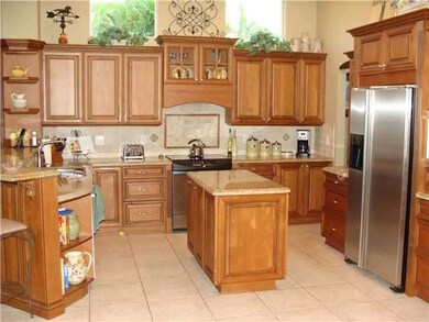 13257 SW 41st St, Davie, FL 33330 - photo 2