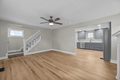 1002 Ellsworth 006