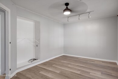 154 Welch Rd-7