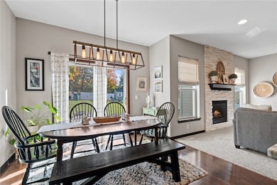 2061 Agate St, Marion, IA 52302 - photo 6