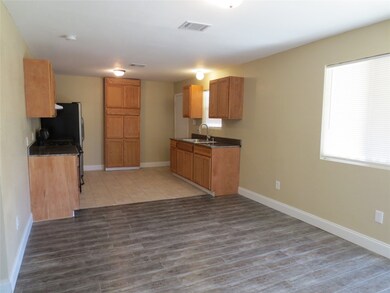 2722 Parker Rd unit 1, Houston, TX 77093 - photo 3