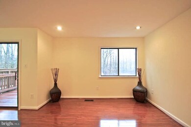 8533 Gwynedd Way, Springfield, VA 22153 - photo 7