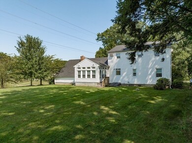 417 Shoemaker Ln, Agawam, MA 01001 - photo 3