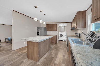 354 Oak Arbor Trail, Del Valle, TX 78617 - photo 7