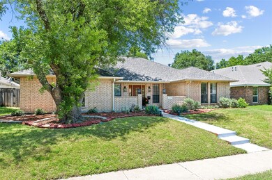 6427 Ridgemont Dr, Dallas, TX 75214 - photo 2