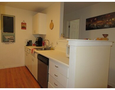 23 Randolph Place unit 309, Northampton, MA 01060 - photo 3