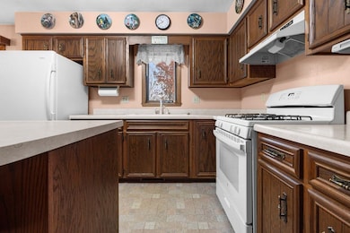 4040 Briargate Rd, Rockford, IL 61102 - photo 6