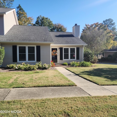 146 Manor Row, Macon, GA 31210 - photo 2