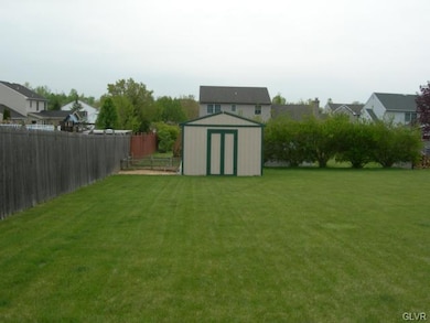 150 E 3rd St, Nazareth, PA 18064 - photo 5