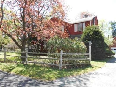 120 Atwater Rd, Springfield, MA 01107 - photo 3