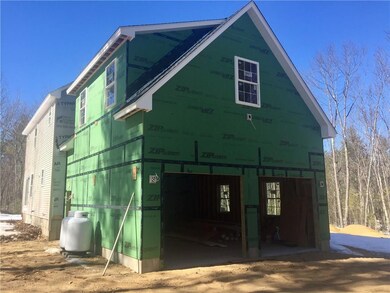 Roomy garage with unfinished bonus...