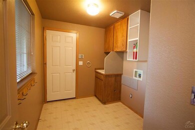 1496 NE Saddle Rock Ct, Bend, OR 97701 - photo 6