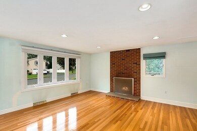 16 Cayuga Dr, Hudson, MA 01749 - photo 4