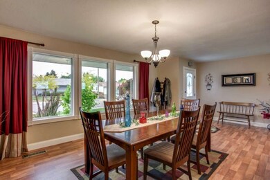 60 N Green Place, East Wenatchee, WA 98802 - photo 4