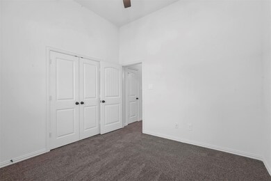 900 Montgomery St, Springtown, TX 76082 - photo 7