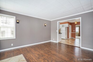 Family/Sun Room