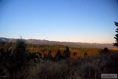 Fall colors, 180 degree views and sun dawn to dusk