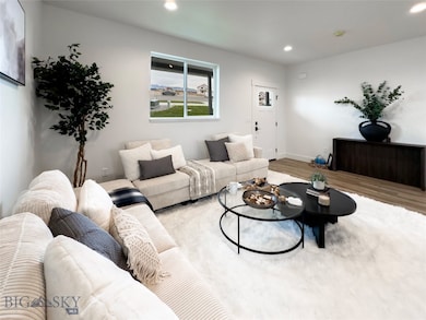 Spacious Living room with great light featuring li