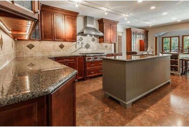 601 S Saratoga Dr, Moorestown, NJ 08057 - photo 4