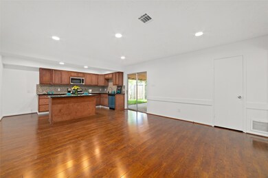 6707 Cloud Swept Ln, Houston, TX 77086 - photo 6