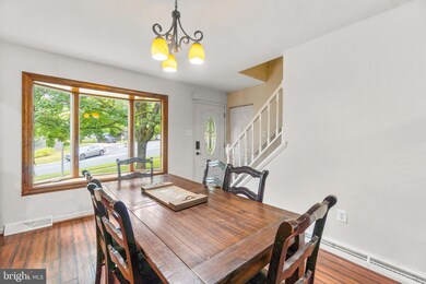 908 Black Spruce Ln, Sykesville, MD 21784 - photo 3