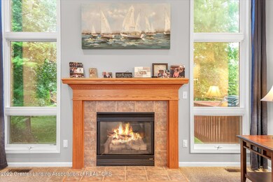 8702 EMBER GLEN PASS Living Room Fir
