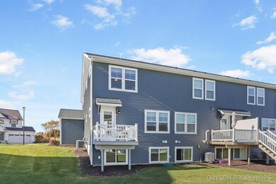 6-web-or-mls-8916-barrington-ln-44