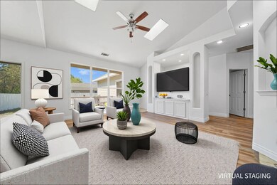 Living Room w/high ceilings