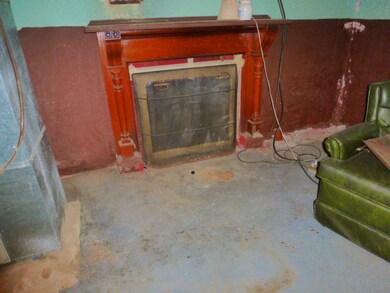 32 Pine Hill Rd, Nashua, NH 03063 - photo 2