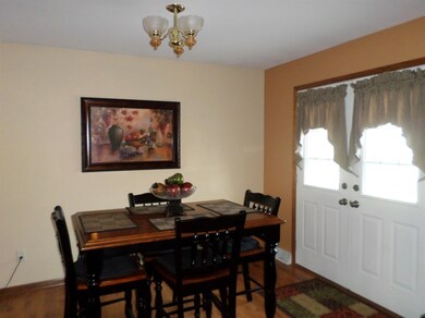 435 N Wright St, Griffith, IN 46319 - photo 6