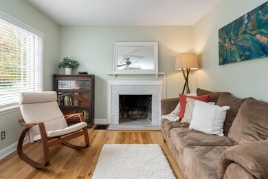 3014 Woodbine Place