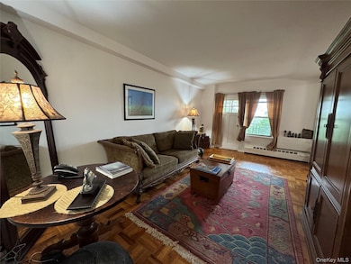 5500 Fieldston Rd unit 4EE, Bronx, NY 10471 - photo 4