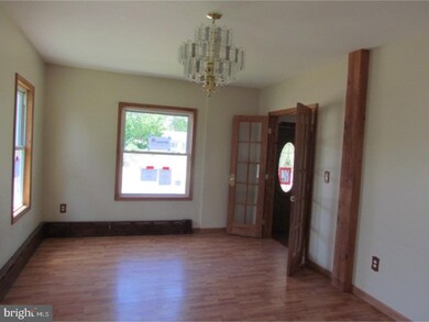 605 Mantua Ave, Paulsboro, NJ 08066 - photo 5