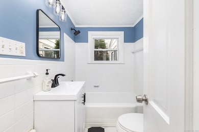 17 Parkview Rd, West Hartford, CT 06110 - photo 7