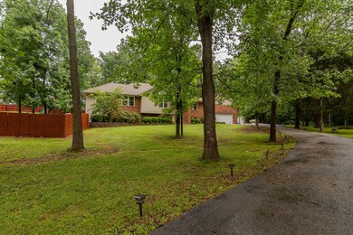 2247CherokeeCtNixa-1Exteriors(5)