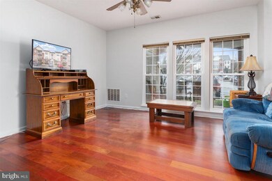 2404 Chestnut Terrace Ct unit 101, Odenton, MD 21113 - photo 5