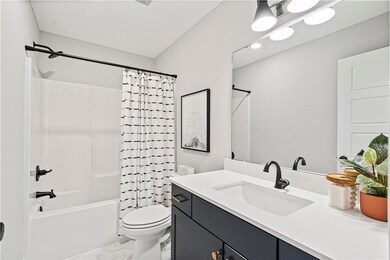 407 Woodview Dr, Raymore, MO 64083 - photo 6