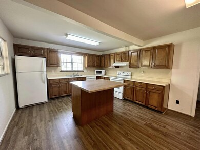 366646828_10227272584737560_937401035297