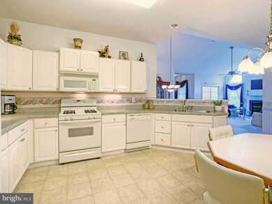 231 Sugarberry Ln unit V112, Langhorne, PA 19047 - photo 7