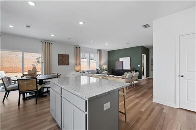 3127 Whitman Ct SE, Gainesville, GA 30507 - photo 4