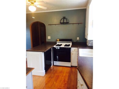 Enjoy the amenities of this beautiful eat in kitch